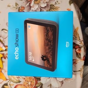 Echo Show 8